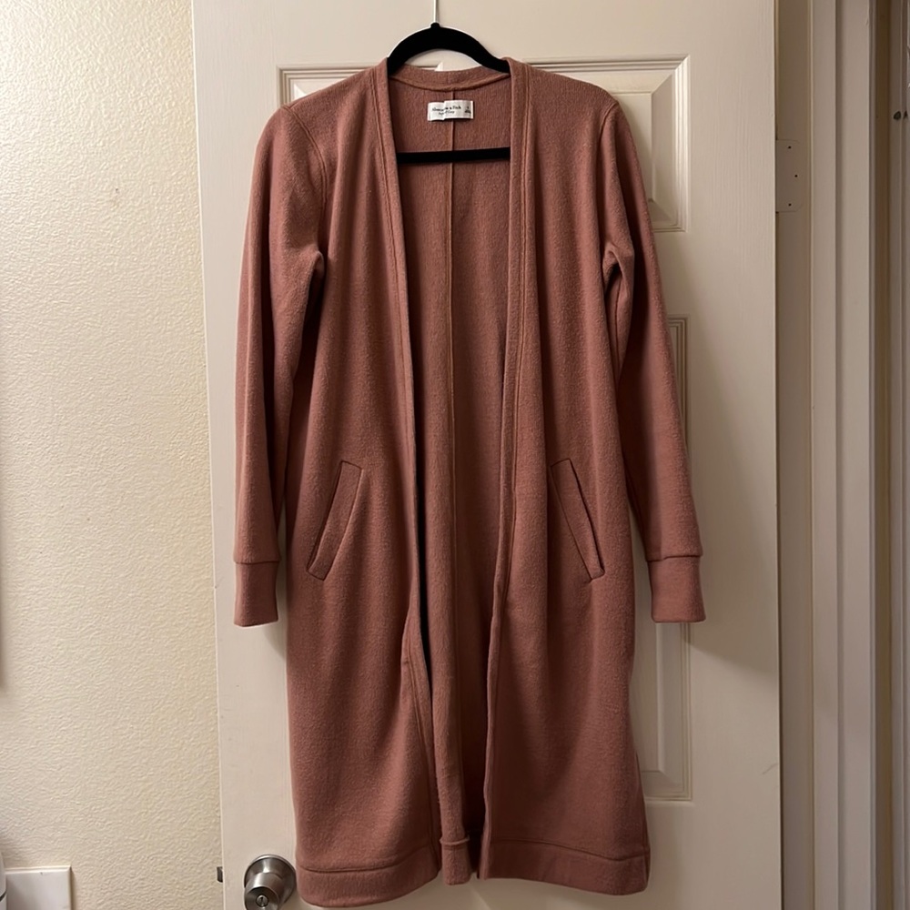Abercrombie cardigan/duster sweater size small. Dusty rose color